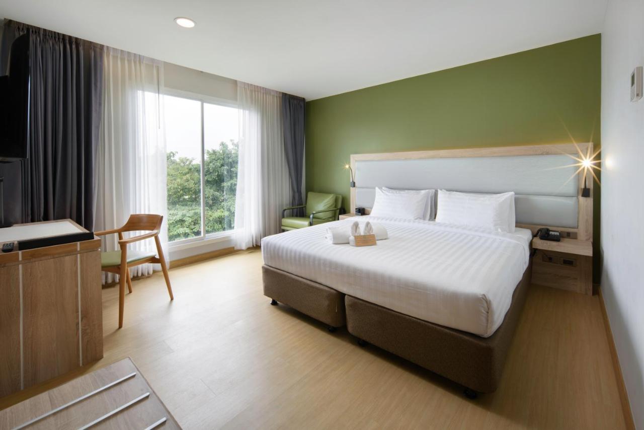 Prime Square Hotel Chiang Mai Exteriör bild
