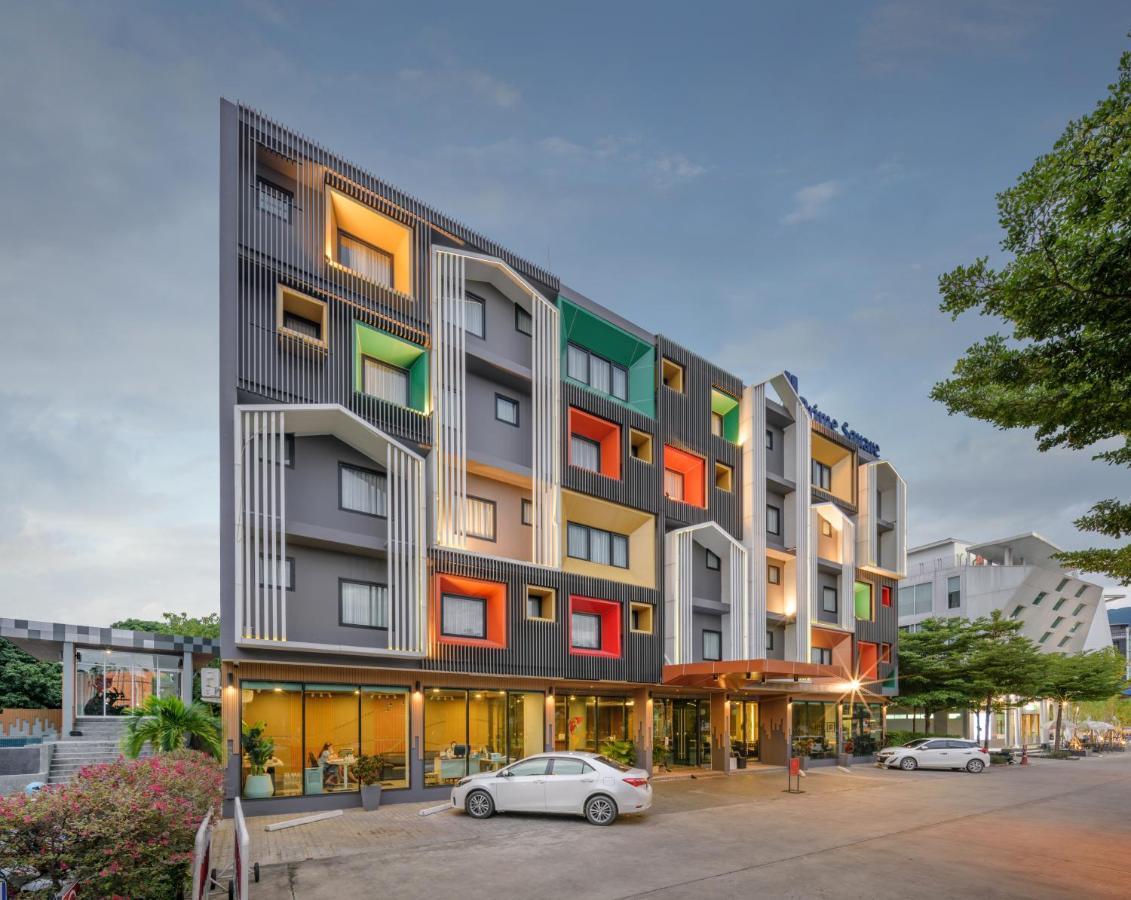 Prime Square Hotel Chiang Mai Exteriör bild