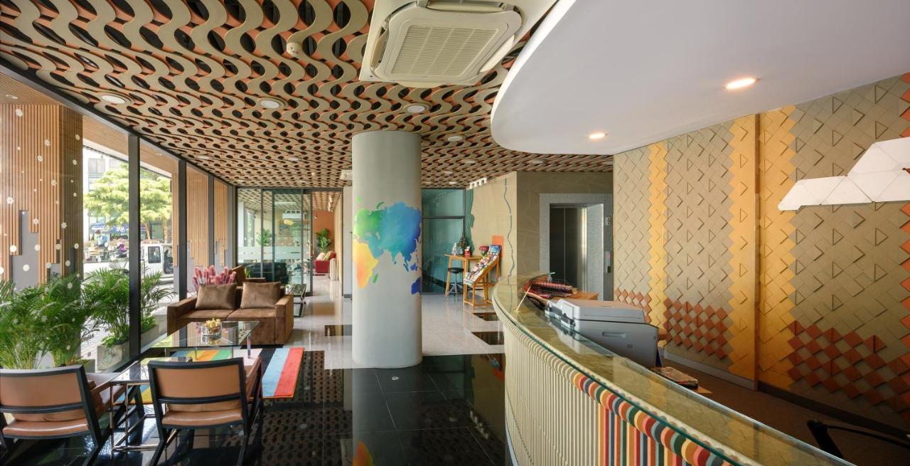 Prime Square Hotel Chiang Mai Exteriör bild